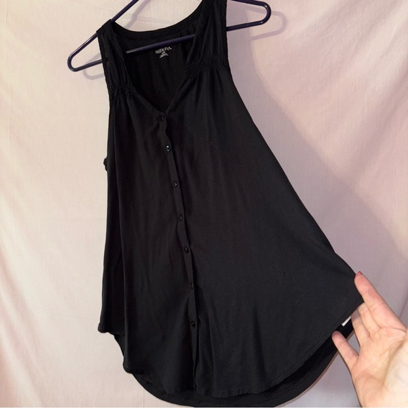 Mossimo Supply Co. Black Button-Down Tank Top - Picture 4 of 9